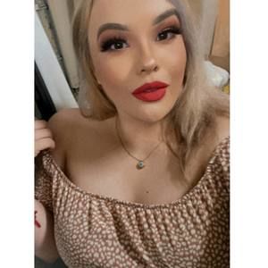 Meet your Posher, Alma